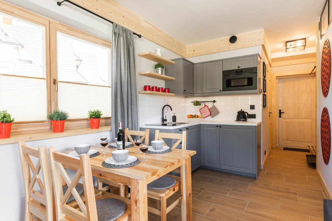 Apartamenty Zobacz Giewont Zakopane กอสเชียลิสกอ ภายนอก รูปภาพ